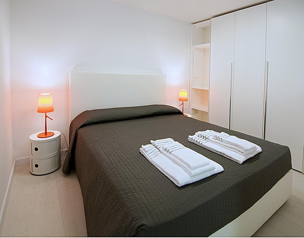 Bb Hotels Aparthotel Desuite Milán Exterior foto