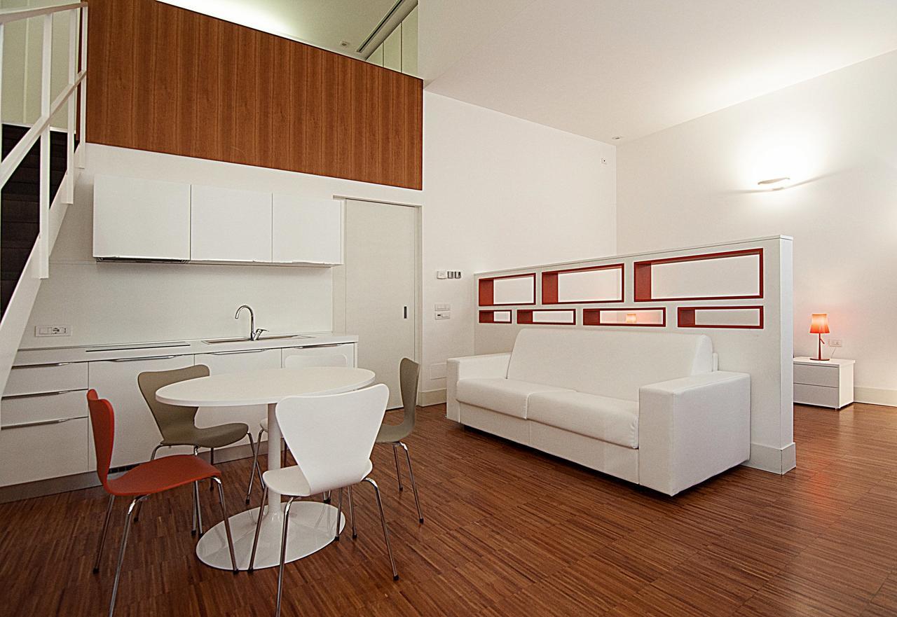 Bb Hotels Aparthotel Desuite Milán Exterior foto